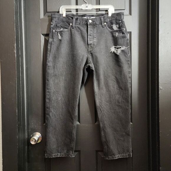 Old Navy Sz. 14 High-Waisted Slouchy Straight Cropped Distressed Jeans - Picture 3 of 12